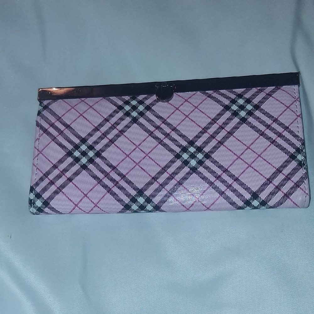 Elegant Pink Plaid Women's Wallet Nwot